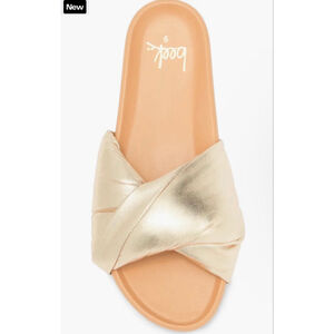NWT Beek Tesia Gold Slide Sandals Size 7 $250!
